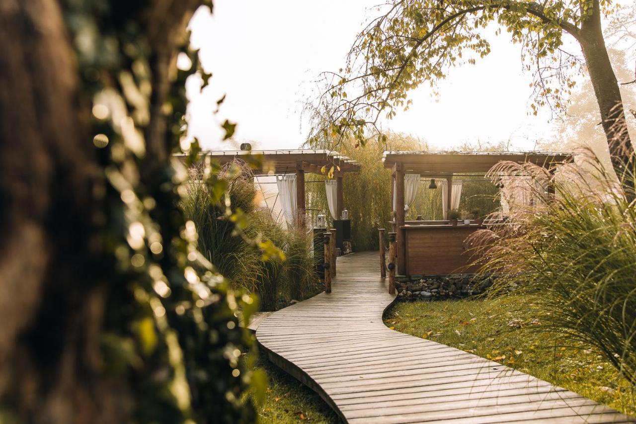 Luxury Vineyard Resort Chateau Ramsak มาริบอร์ ภายนอก รูปภาพ